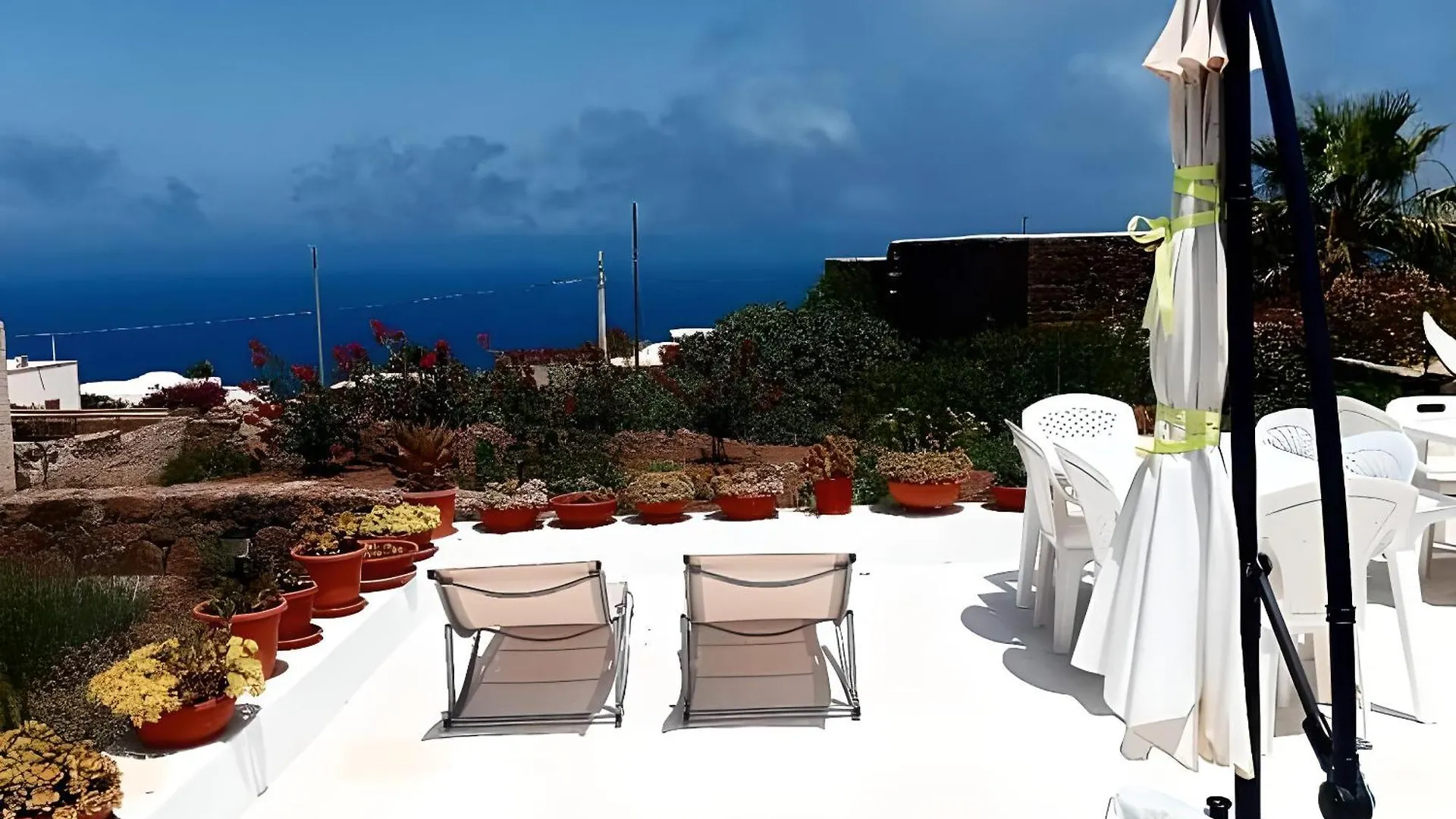 Dammuso Pantelleria - Fiori D'Ossidiana Apartment Kamma 0*,