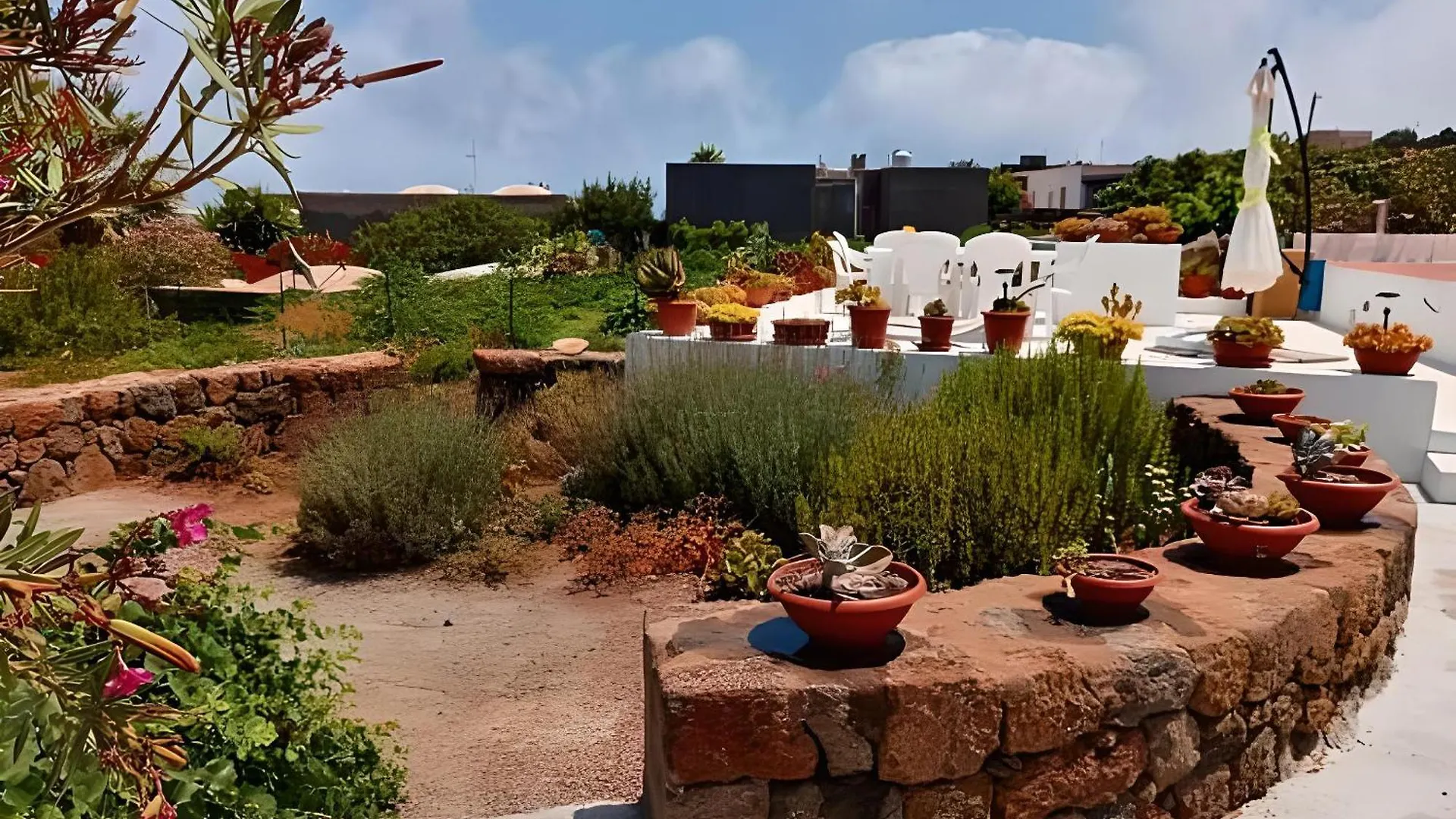 Dammuso Pantelleria - Fiori D'Ossidiana Apartment Kamma